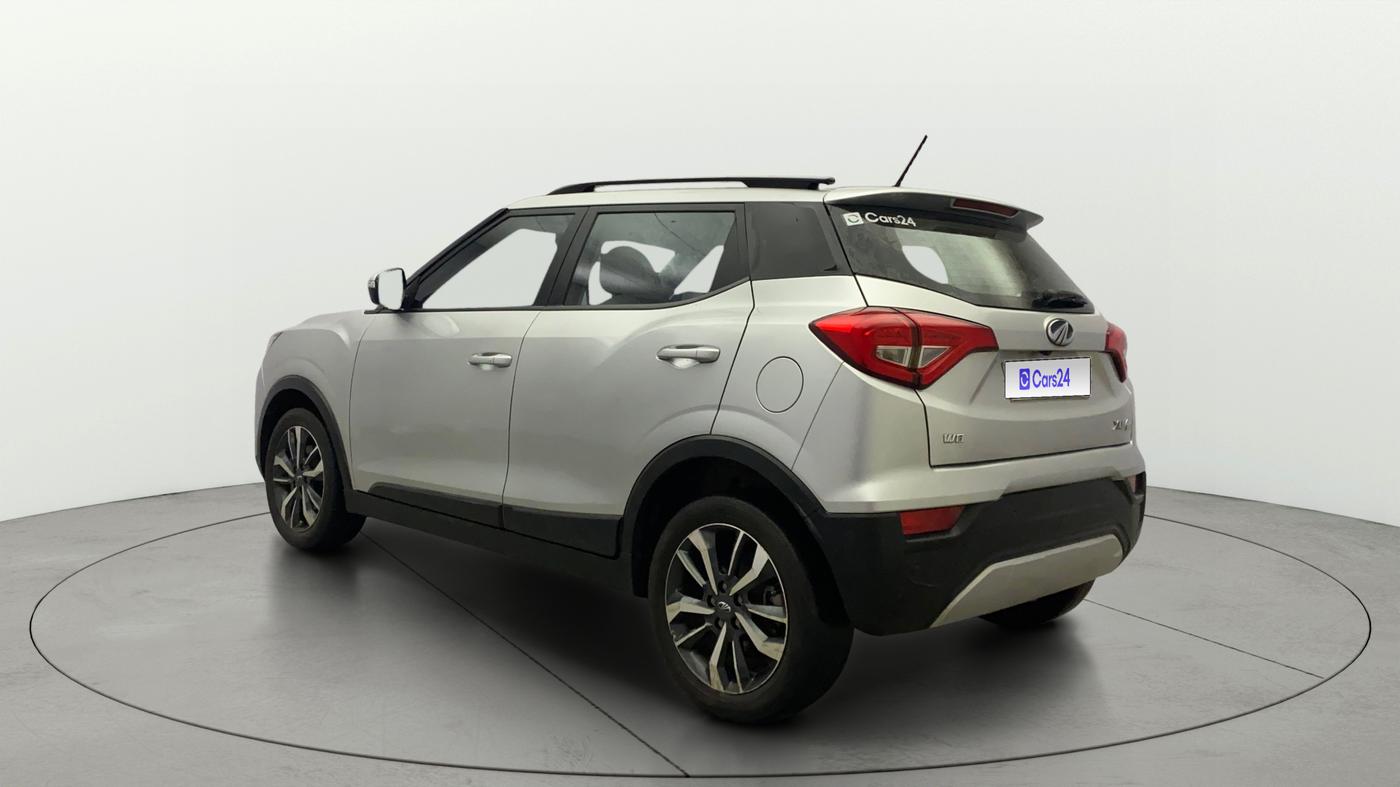2020 Mahindra XUV300 W8 (O) 1.2 PETROL, Petrol, Manual, 91,363 km, Left Back Diagonal