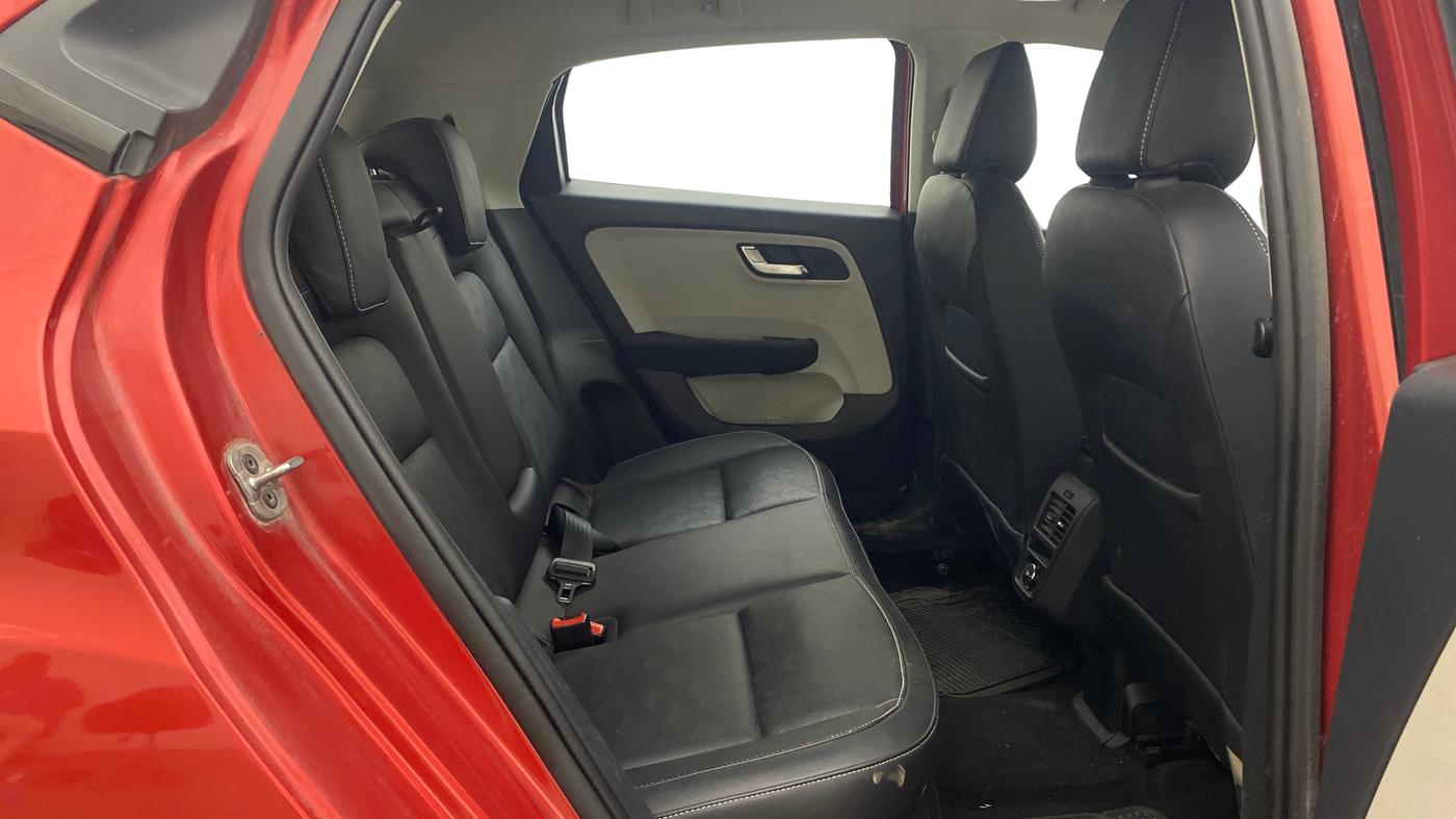 2023 Tata ALTROZ XZA PLUS, Petrol, Automatic, 9,023 km, Right Side Rear Door Cabin