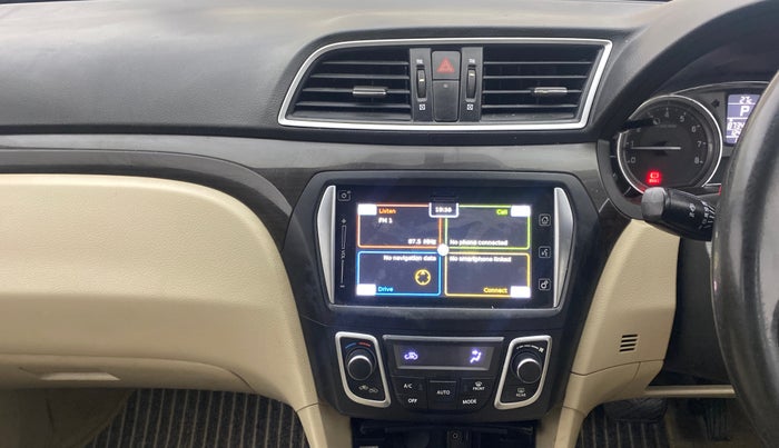 2017 Maruti Ciaz ALPHA  AT 1.4  PETROL, Petrol, Automatic, 1,24,625 km, Air Conditioner