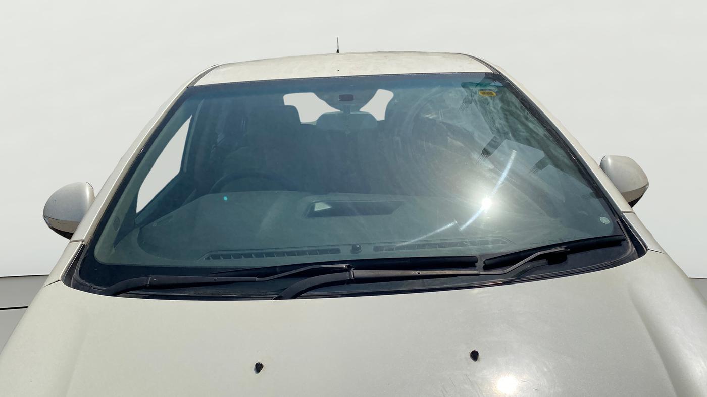 2018 Mahindra MARAZZO M8 7 STR, Diesel, Manual, 1,35,457 km, Front Windshield