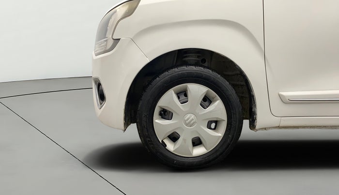 2019 Maruti New Wagon-R ZXI 1.2, CNG, Manual, 74,843 km, Left Front Wheel