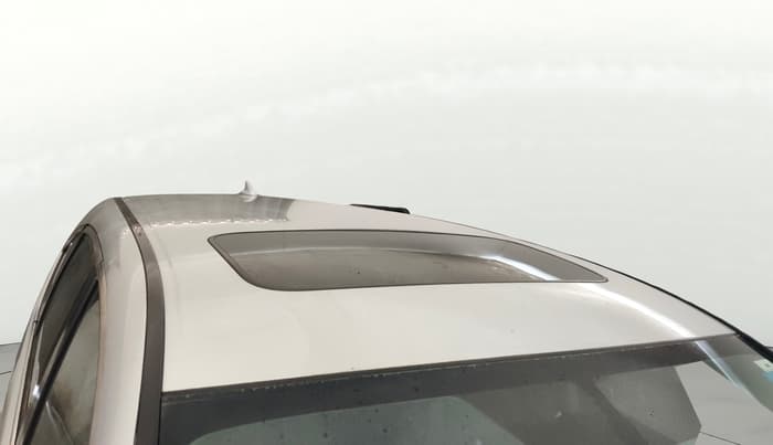 2015 Honda CRV 2.4L 2WD AT, Petrol, Automatic, 1,04,498 km, Roof