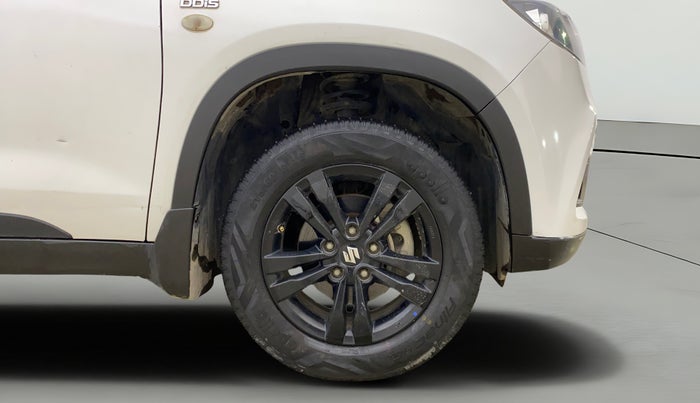 2018 Maruti Vitara Brezza ZDI, Diesel, Manual, 39,636 km, Right Front Wheel