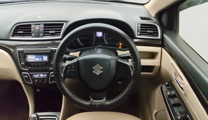 2016 Maruti Ciaz ZXI, Petrol, Manual, 34,030 km, Steering Wheel Close Up