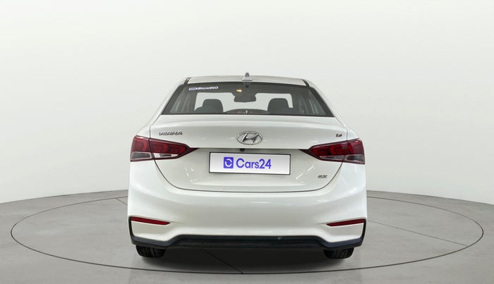 2018 Hyundai Verna 1.6 VTVT SX, Petrol, Manual, 48,551 km, Back/Rear