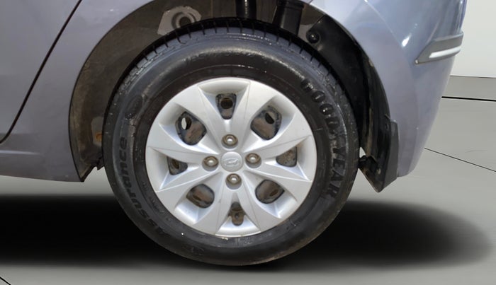 2016 Hyundai Elite i20 MAGNA 1.2, CNG, Manual, 61,101 km, Left Rear Wheel