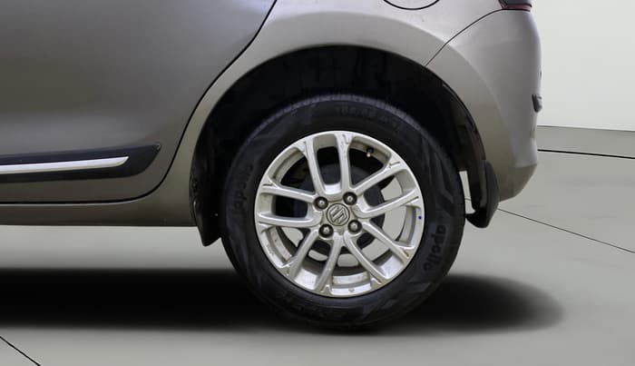 2023 Maruti Swift ZXI AMT, Petrol, Automatic, 20,080 km, Left Rear Wheel