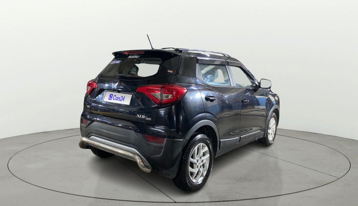 2024 Mahindra XUV300 W8 1.2 PETROL, Petrol, Manual, 1,084 km, Right Back Diagonal