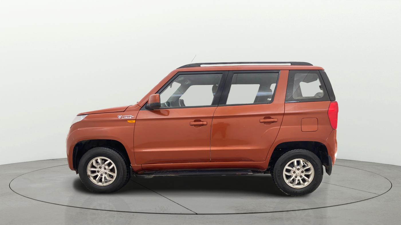 2016 Mahindra TUV300 T8, Diesel, Manual, 76,139 km, Left Side