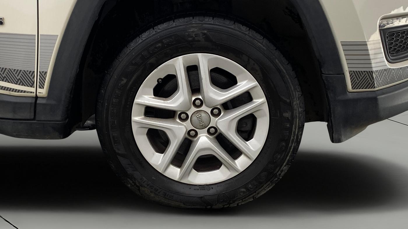 2019 Jeep Compass SPORT PLUS 1.4 PETROL, Petrol, Manual, 39,860 km, Right Front Wheel