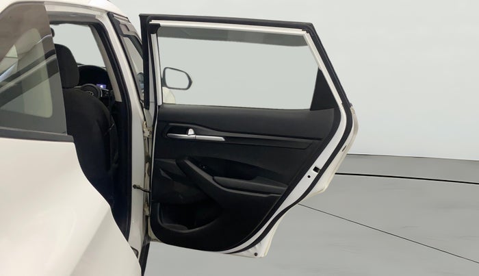 2021 KIA SELTOS HTK 1.5 PETROL, Petrol, Manual, 66,115 km, RHS Rear Door