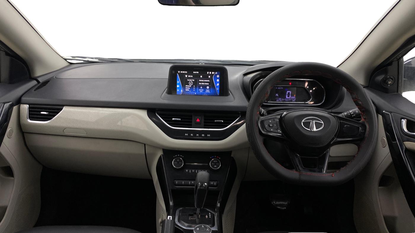 2023 Tata NEXON XZA PLUS DIESEL, Diesel, Automatic, 69,798 km, Dashboard