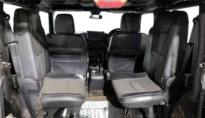 2021 Mahindra Thar LX PETROL HT 4WD AT, Petrol, Automatic, 69,333 km, Right Side Rear Door Cabin