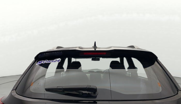 2023 Nissan MAGNITE XV MT, Petrol, Manual, 25,899 km, Rear Windshield