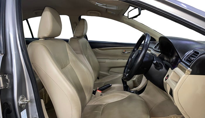 2021 Maruti Ciaz ALPHA 1.5 SHVS PETROL, Petrol, Manual, 92,897 km, Right Side Front Door Cabin