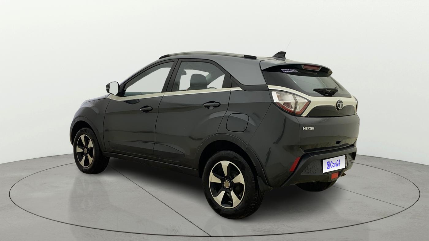 2018 Tata NEXON XZA PLUS DIESEL DUAL TONE, Diesel, Automatic, 1,34,209 km, Left Back Diagonal