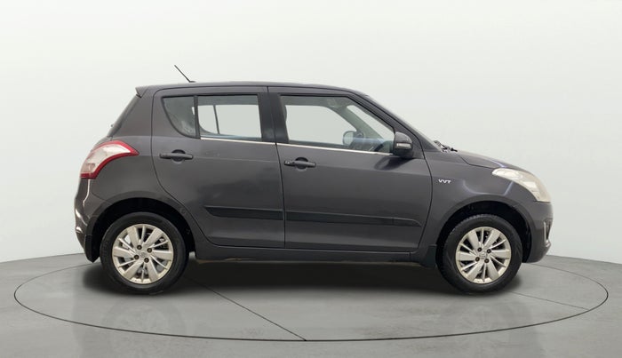 2017 Maruti Swift ZXI, Petrol, Manual, 1,32,487 km, Right Side View