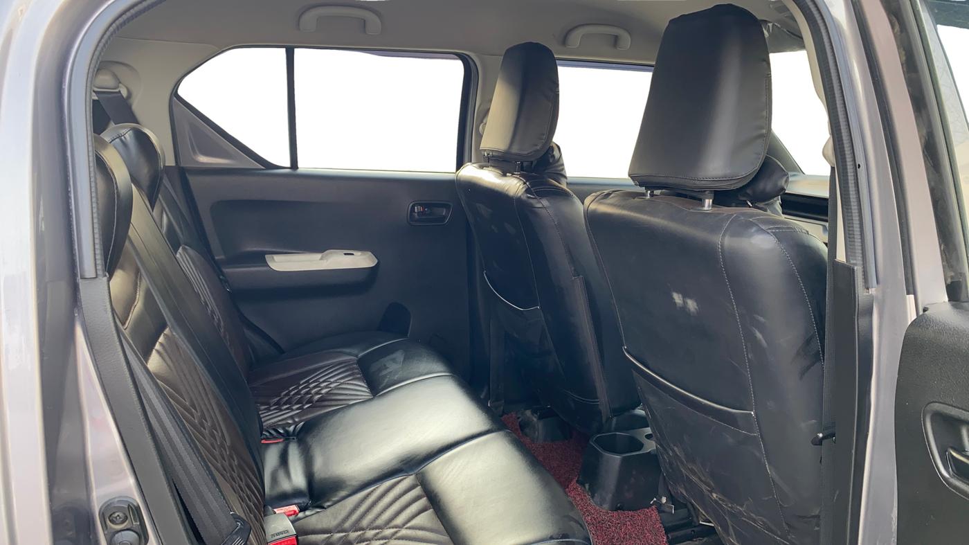 2023 Maruti IGNIS SIGMA 1.2, Petrol, Manual, 27,795 km, Right Side Rear Door Cabin