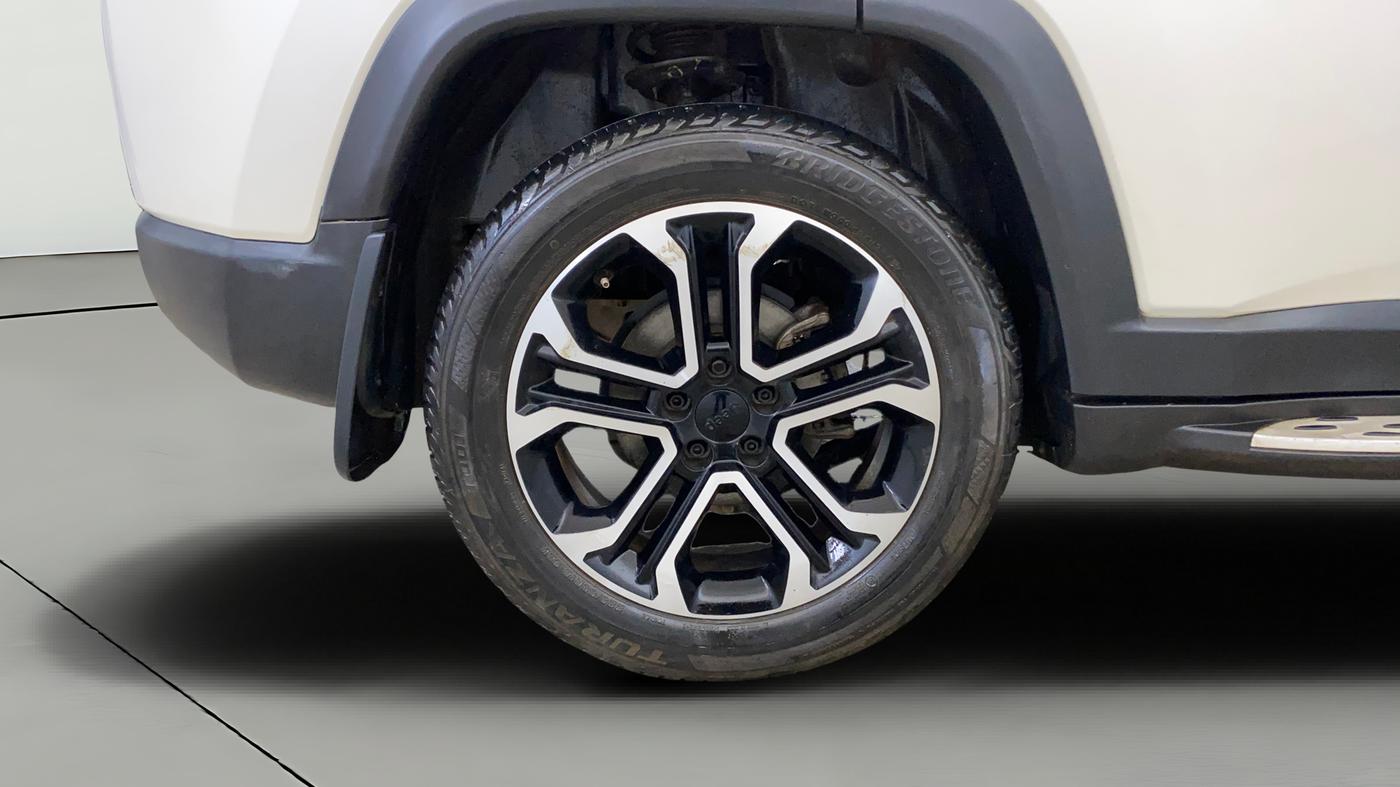 2020 Jeep Compass LIMITED PLUS PETROL AT, Petrol, Automatic, 81,155 km, Right Rear Wheel
