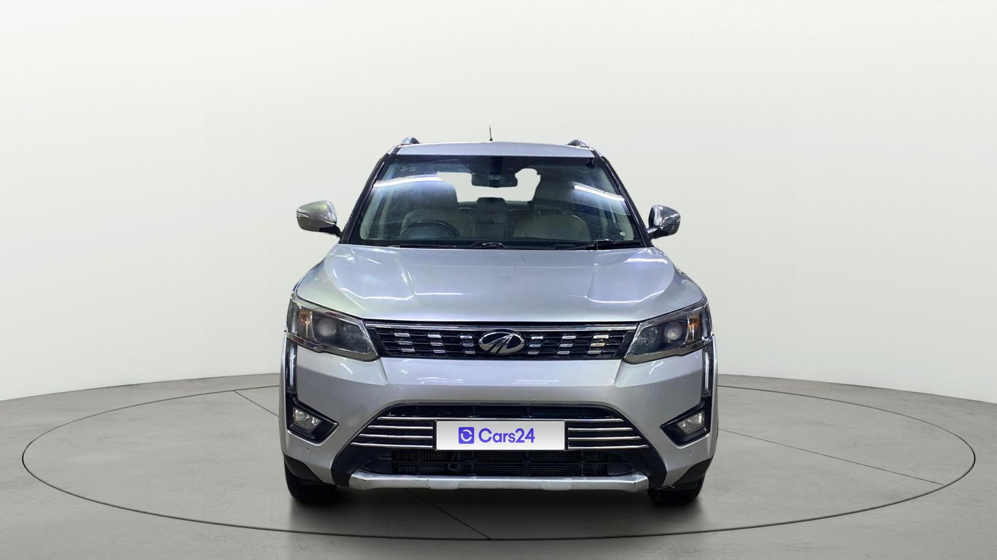 2019 Mahindra XUV300 W8 (O) 1.2 PETROL, Petrol, Manual, 80,379 km, Front