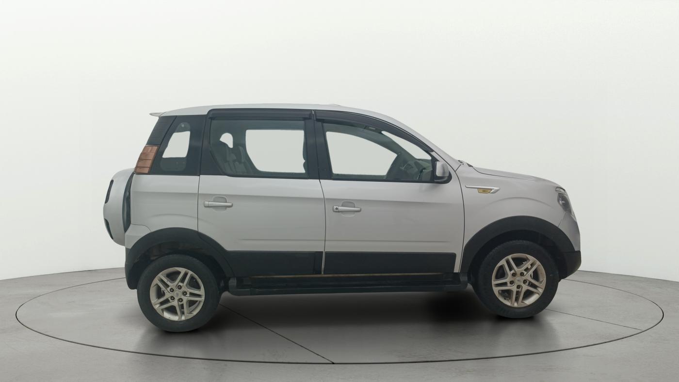 2016 Mahindra NUVOSPORT N8, Diesel, Manual, 1,00,561 km, Right Side View
