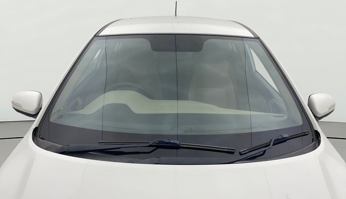 2016 Hyundai Elite i20 ASTA 1.2 (O), Petrol, Manual, 57,144 km, Front Windshield