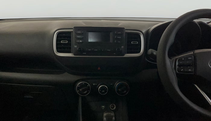 2021 Hyundai VENUE S 1.2, Petrol, Manual, 17,438 km, Air Conditioner