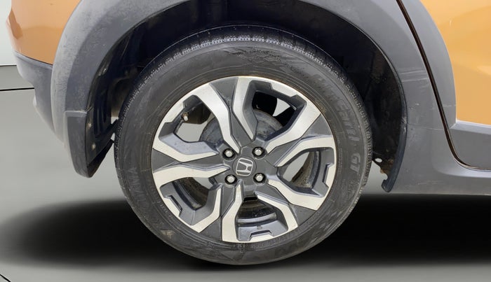 2018 Honda WR-V 1.5L I-DTEC VX MT, Diesel, Manual, 41,015 km, Right Rear Wheel