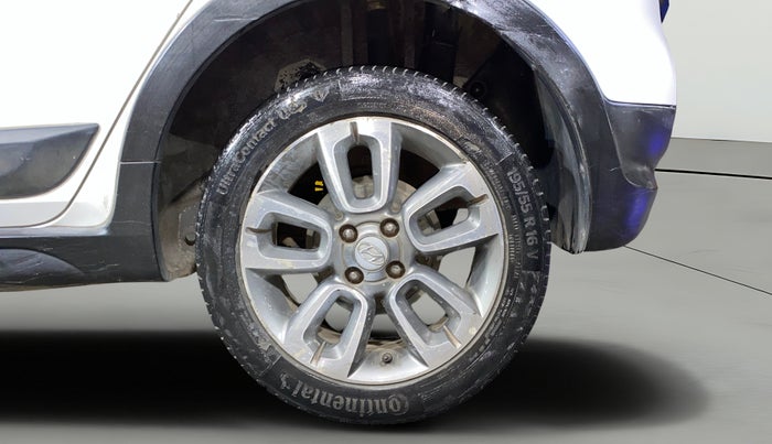 2016 Hyundai i20 Active 1.2 S, Petrol, Manual, 1,13,687 km, Left Rear Wheel