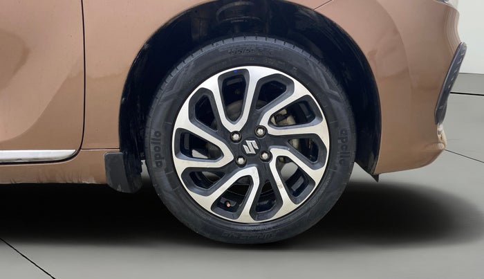 2022 Maruti Baleno ALPHA 1.2 AGS, Petrol, Automatic, 47,946 km, Right Front Wheel