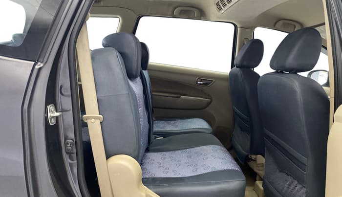 2014 Maruti Ertiga VXI, Petrol, Manual, 90,383 km, Right Side Rear Door Cabin