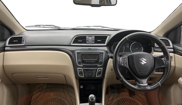 2015 Maruti Ciaz ZXI, Petrol, Manual, 92,340 km, Dashboard