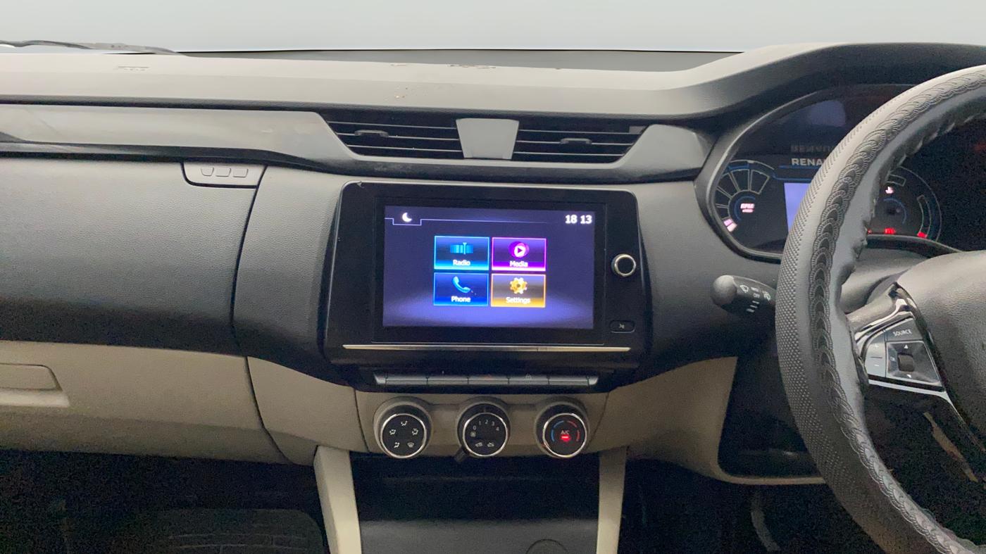 2022 Renault TRIBER RXT, Petrol, Manual, 32,819 km, Air Conditioner