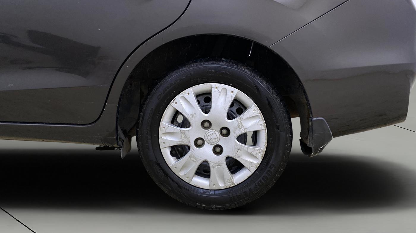 2015 Honda Amaze 1.2L I-VTEC S, Petrol, Manual, 62,361 km, Left Rear Wheel