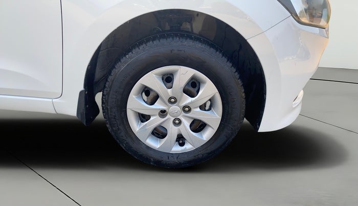 2017 Hyundai Elite i20 SPORTZ 1.2, Petrol, Manual, 49,954 km, Right Front Wheel