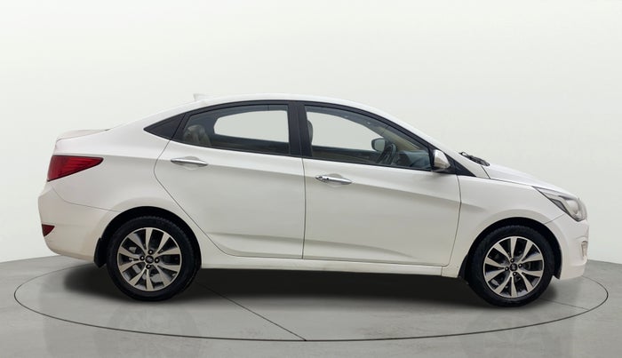 2016 Hyundai Verna 1.6 CRDI SX, Diesel, Manual, 1,44,453 km, Right Side View