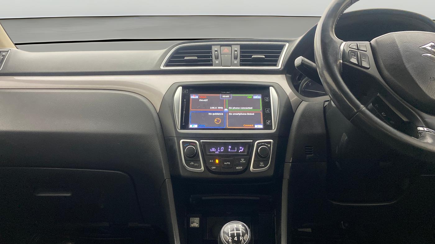 2018 Maruti Ciaz S DIESEL 1.3, Diesel, Manual, 1,23,269 km, Air Conditioner