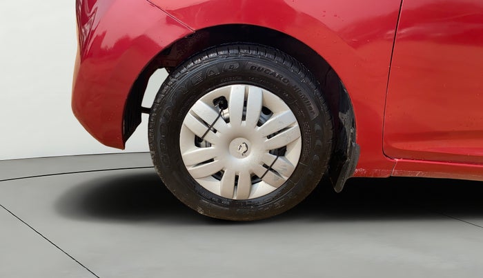 2014 Hyundai Eon ERA +, Petrol, Manual, 42,207 km, Left Front Wheel