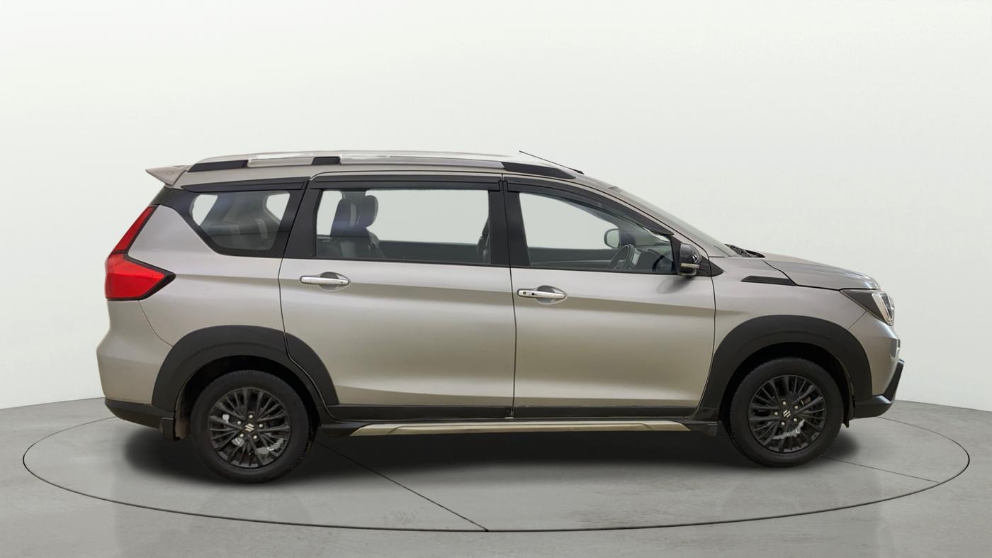 2021 Maruti XL6 ALPHA AT, Petrol, Automatic, 88,174 km, Right Side View