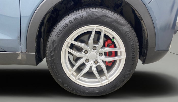 2021 Mahindra XUV300 W6 1.5 Diesel, Diesel, Manual, 46,982 km, Right Front Wheel