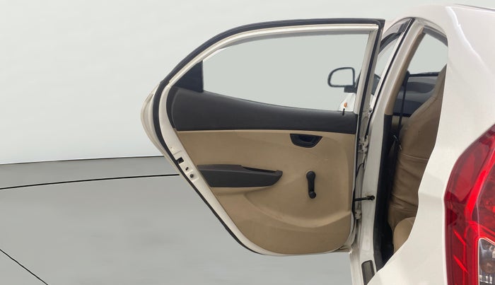 2015 Hyundai Eon ERA +, Petrol, Manual, 86,618 km, LHS Rear Door