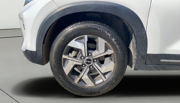 2023 KIA SONET HTX 1.0 IMT, Petrol, Manual, 19,847 km, Left Front Wheel