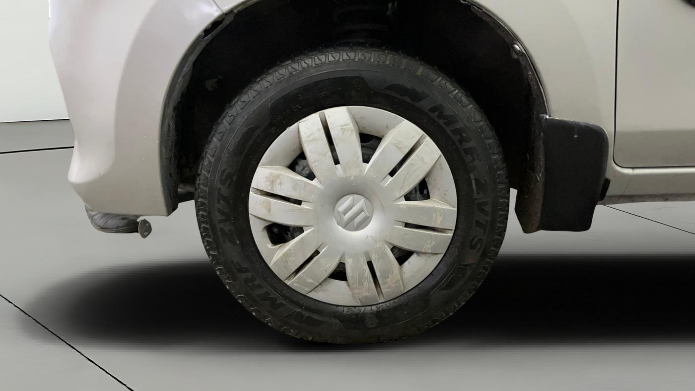 2019 Maruti Alto 800 LXI, Petrol, Manual, 28,130 km, Left Front Wheel