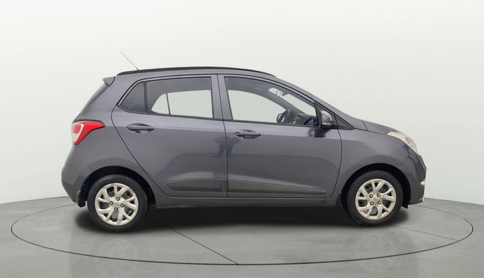 2017 Hyundai Grand i10 SPORTZ (O) 1.2 KAPPA VTVT, Petrol, Manual, 35,418 km, Right Side View