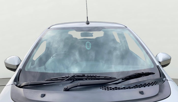 2018 Tata Tiago XT PETROL, Petrol, Manual, 73,023 km, Front Windshield