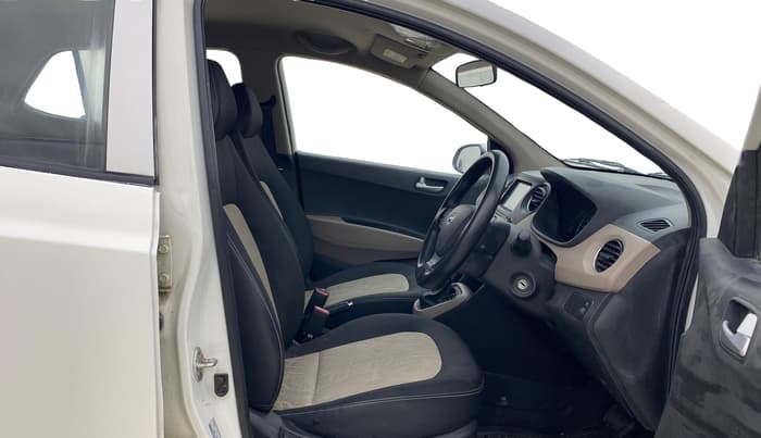 2017 Hyundai Grand i10 SPORTZ (O) AT 1.2 KAPPA VTVT, Petrol, Automatic, 31,831 km, Right Side Front Door Cabin