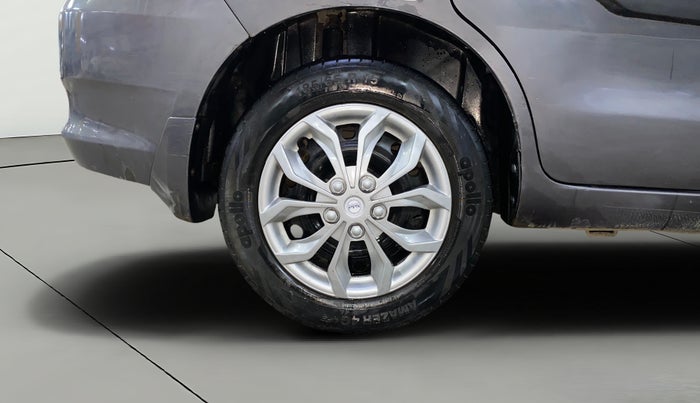 2017 Maruti Ertiga VDI SHVS, Diesel, Manual, 76,803 km, Right Rear Wheel