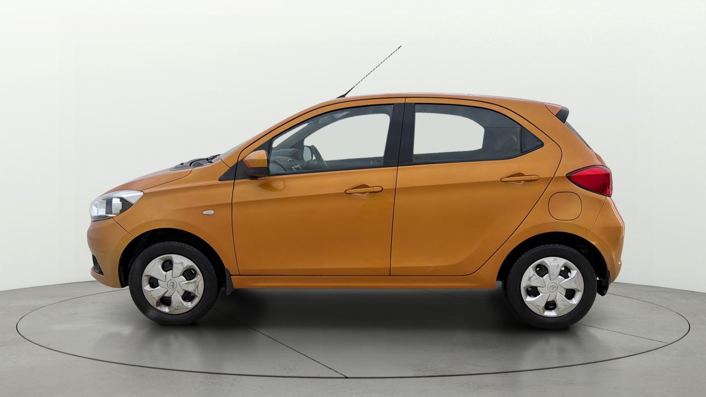 2016 Tata Tiago XT (O) PETROL, Petrol, Manual, 40,851 km, Left Side