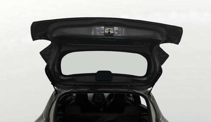 2018 Renault Kwid RXT 1.0 AMT (O), Petrol, Automatic, 83,237 km, Boot Door Open