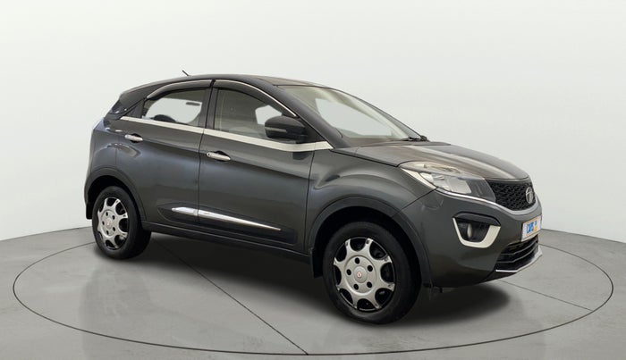 2018 Tata NEXON XM PETROL, CNG, Manual, 1,37,512 km, Right Front Diagonal